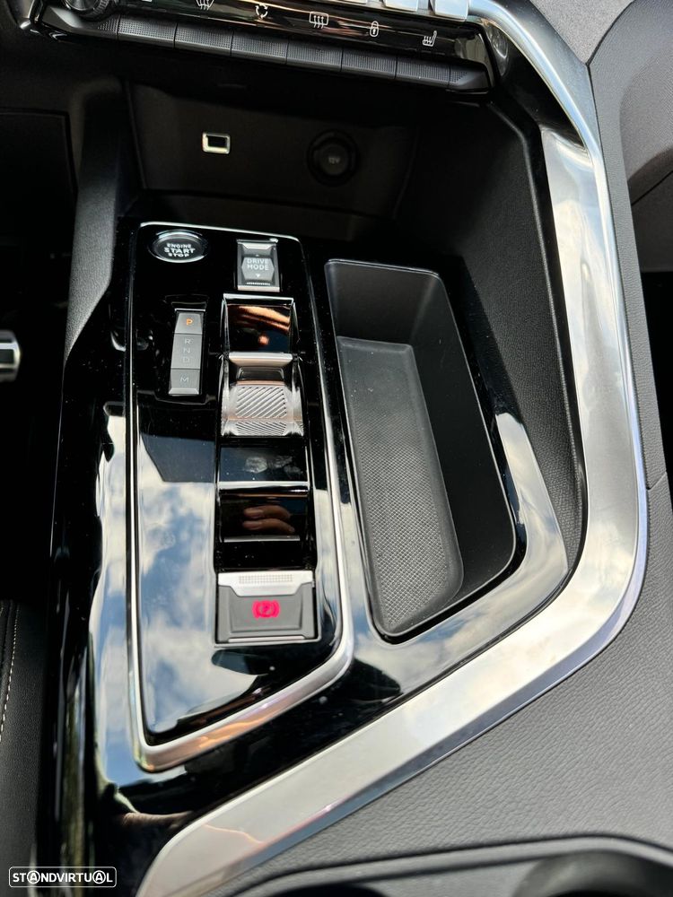 Peugeot 5008 1.5 BlueHDi GT EAT8 - 10