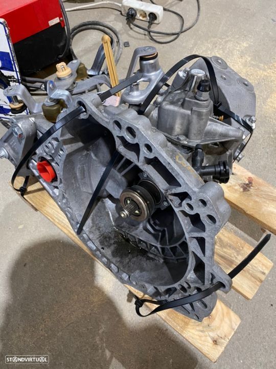 Caixa velocidades Opel 1.3cdti 2014 22 estrias - 2