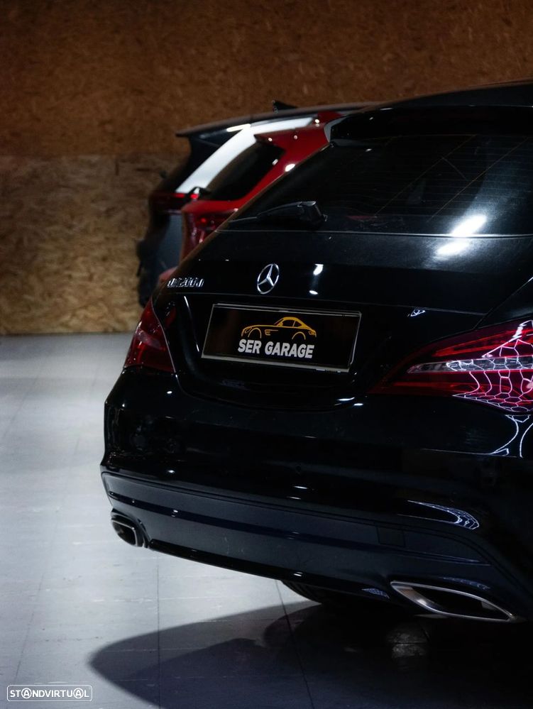 Mercedes-Benz CLA 200 d Shooting Brake AMG Line Aut. - 2