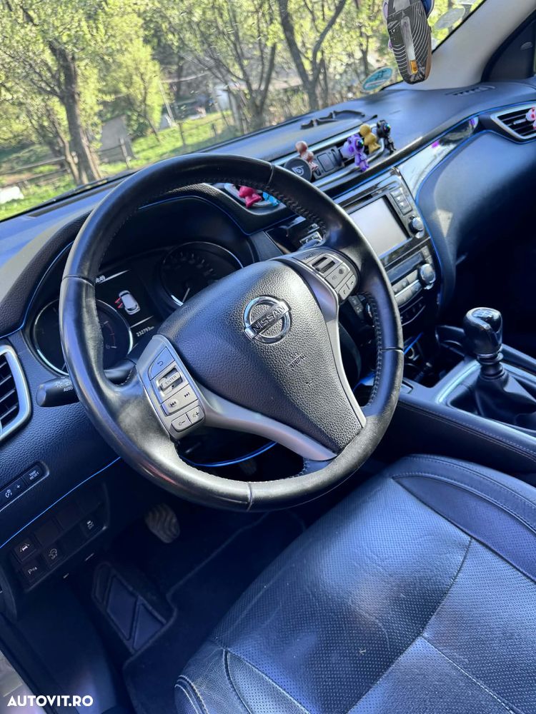 Nissan Qashqai 1.5 DCI Start/Stop N-Connecta - 18