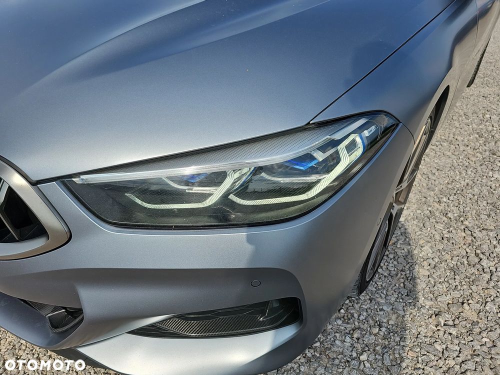 BMW Seria 8 M850i xDrive - 29