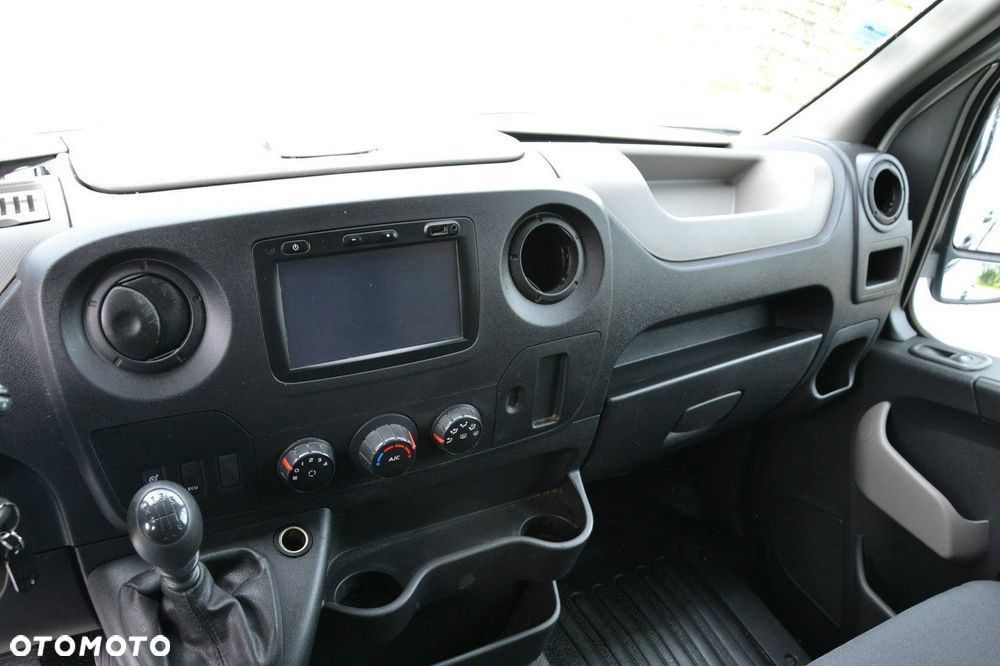 Renault Master - 13