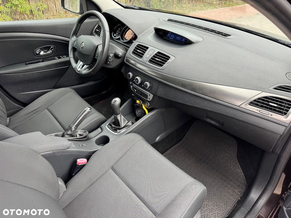 Renault Megane 1.6 16V Expression - 11