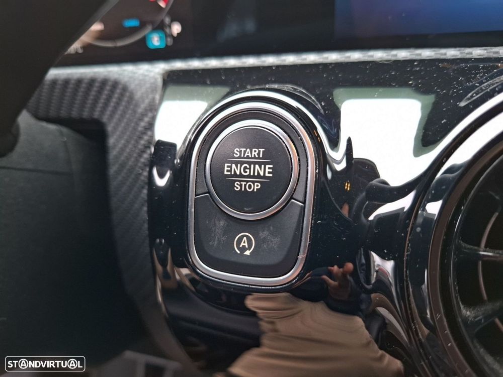 Mercedes-Benz A 200 Standard - 18