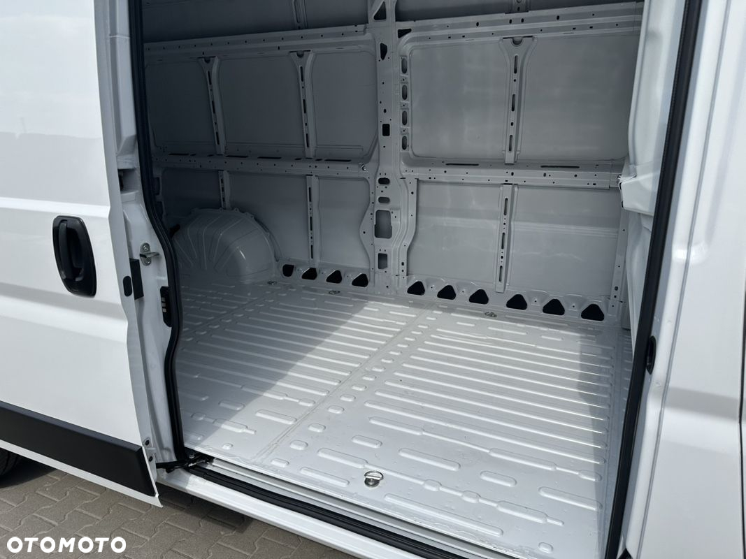 Opel Movano - 6