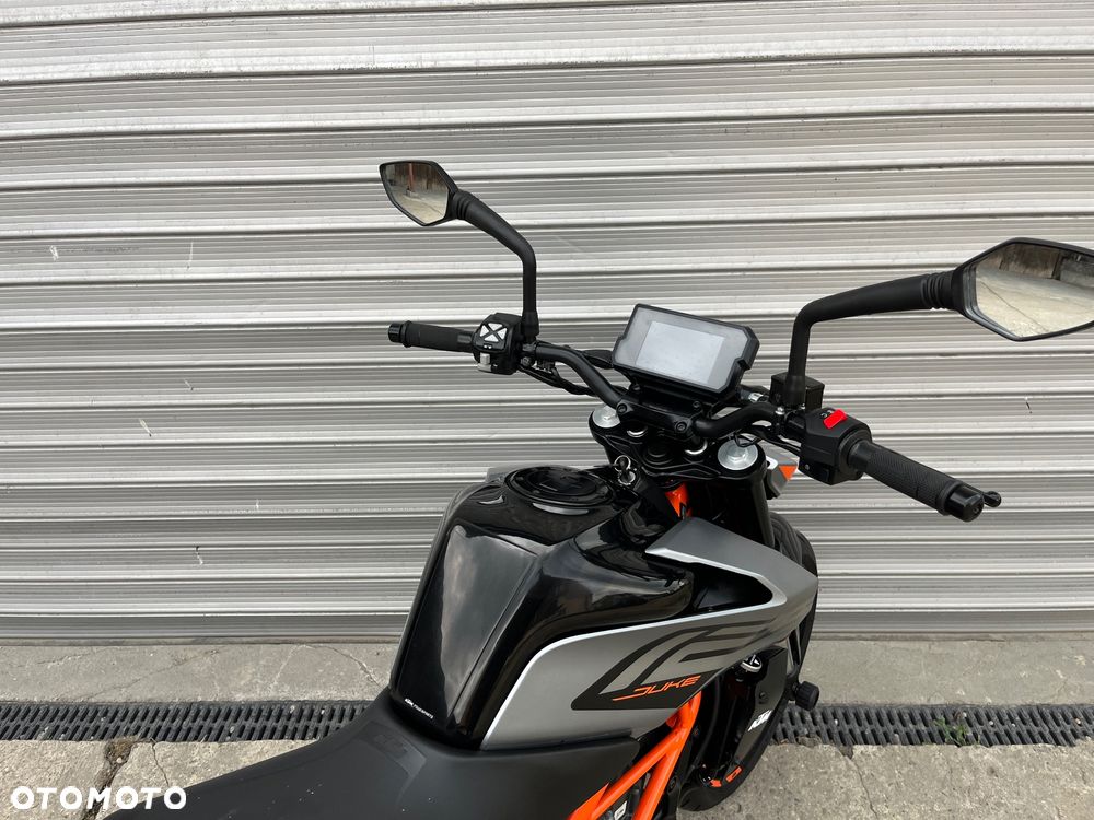 KTM Duke - 16