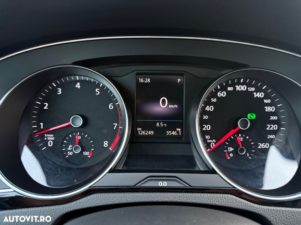 Volkswagen Passat 1.5 TSI OPF DSG Business - 18