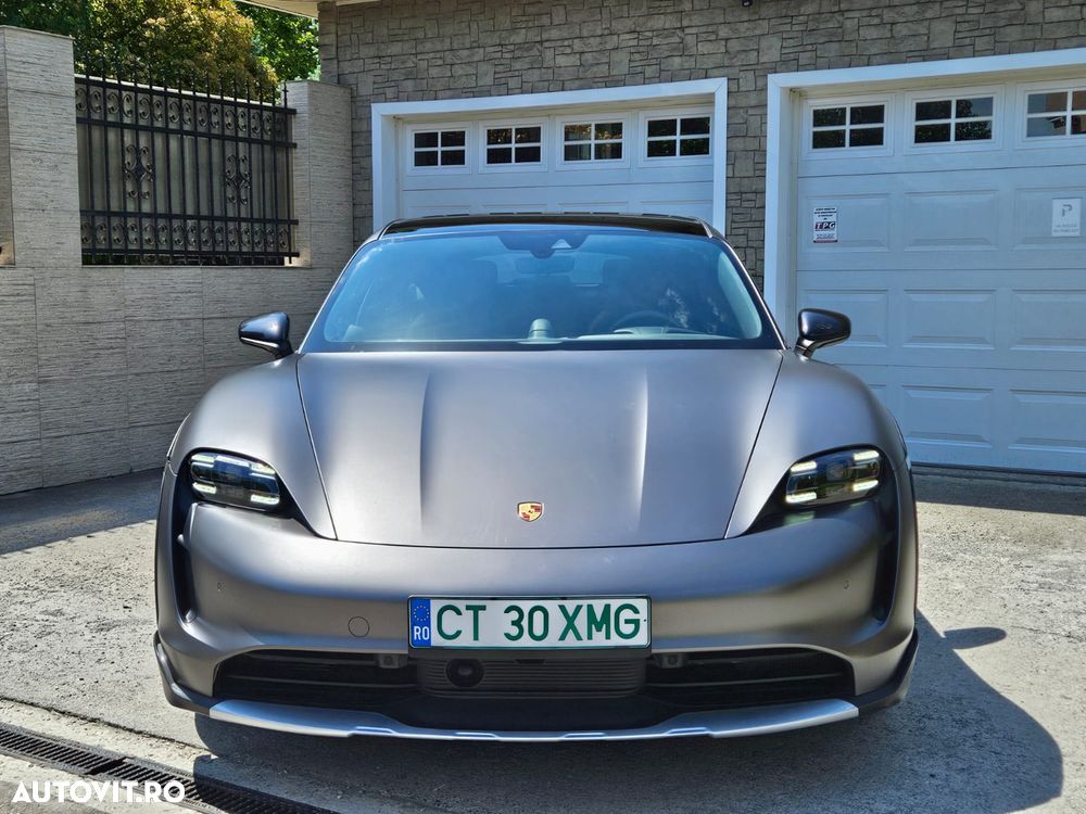 Porsche Taycan 4 - 1