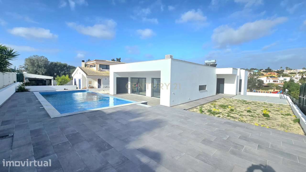 Luxuosa Moradia Nova em Monte Canelas, Portimão - Grande imagem: 3/27