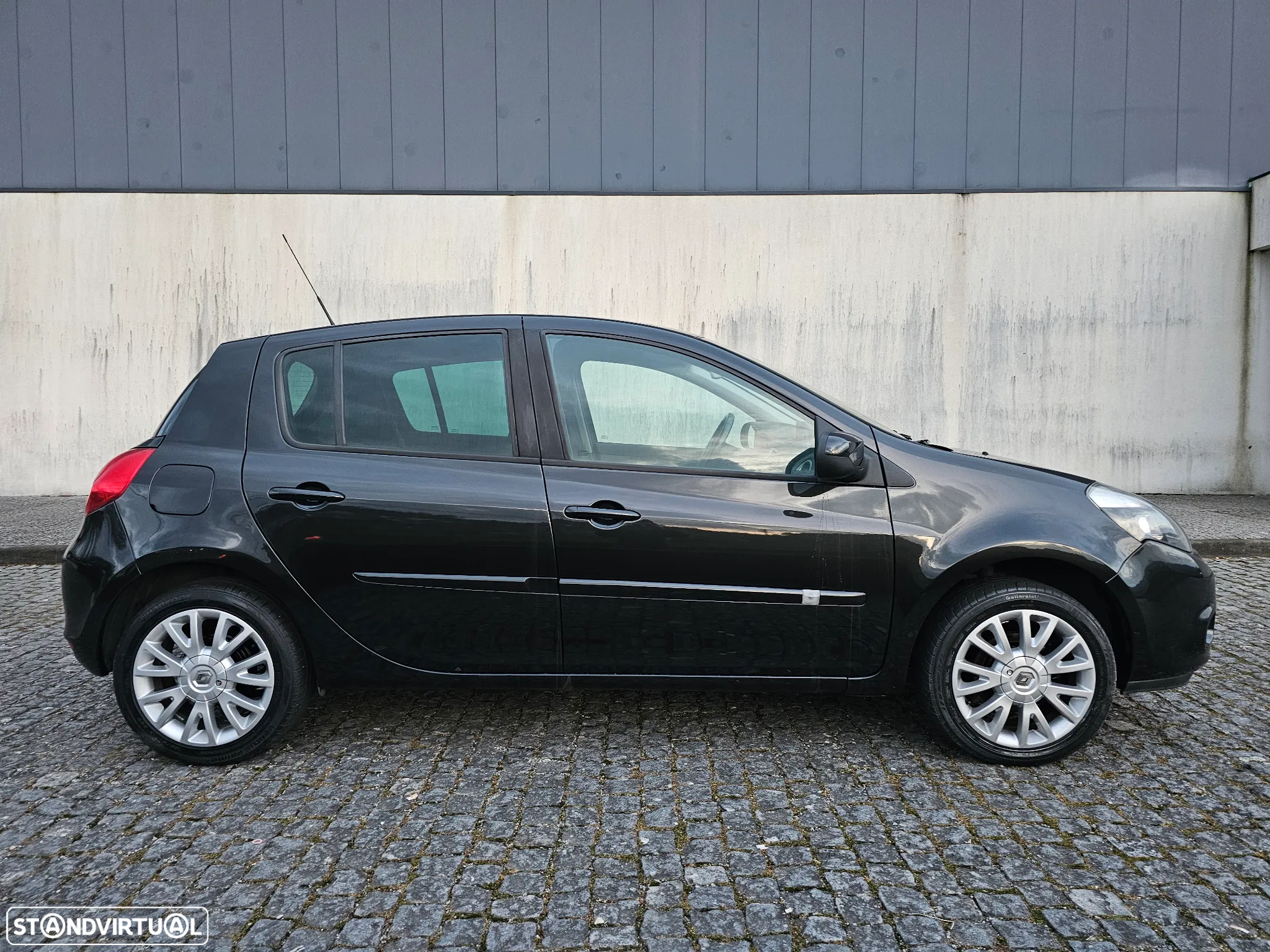 Renault Clio 1.2 16V Dynamique S - 5