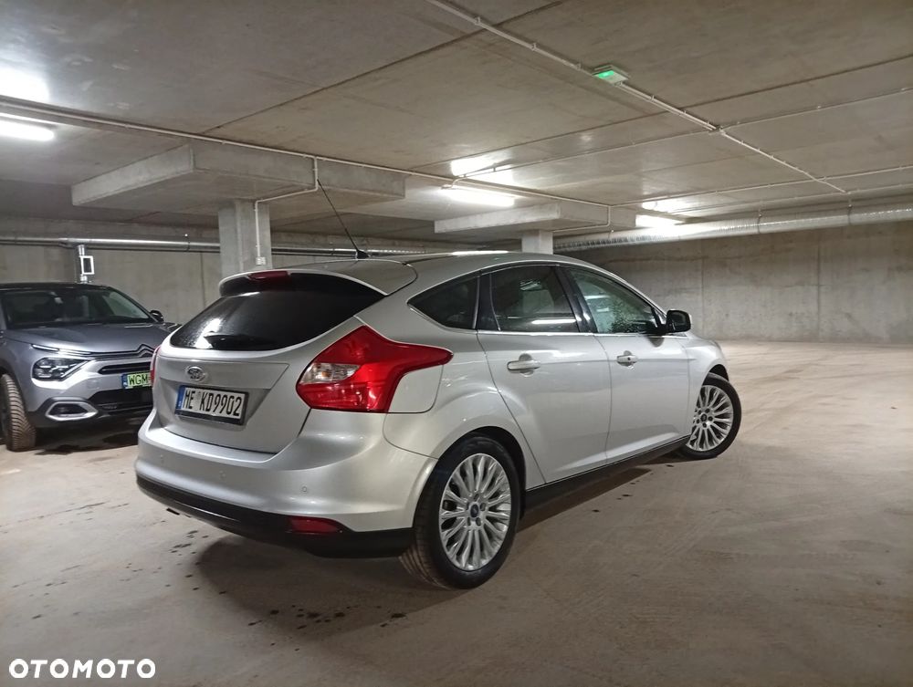 Ford Focus 1.6 TDCi DPF Titanium - 4
