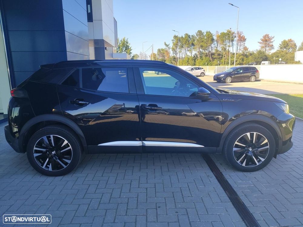 Peugeot 2008 1.2 PureTech GT Line - 3
