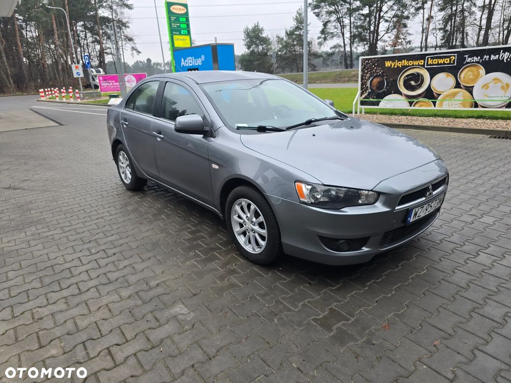 Mitsubishi Lancer 1.6 Intense - 1