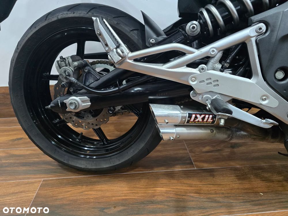 Kawasaki ER - 20