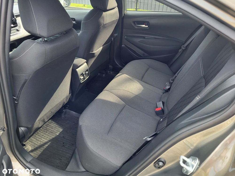 Toyota Corolla 1.5 Comfort - 28