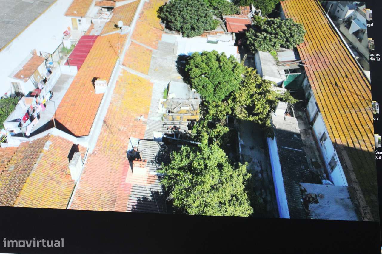 Prédios +Anexos Vende-se Baixa da Banheira ao Pé CGD - Grande imagem: 2/8