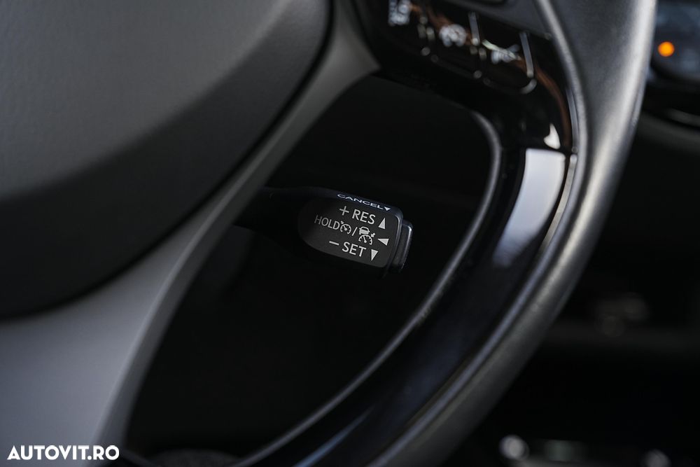 Toyota C-HR 1.8 HSD 122 CP 4x2 CVT Style - 22