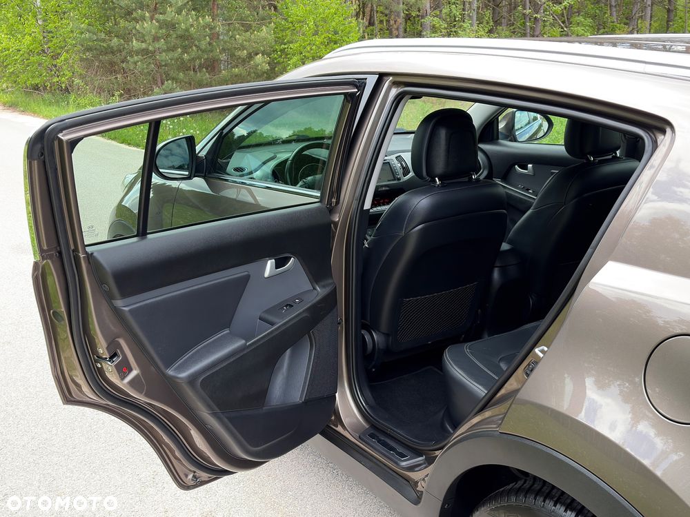 Kia Sportage 1.6 GDI 2WD Dream-Team Edition - 33