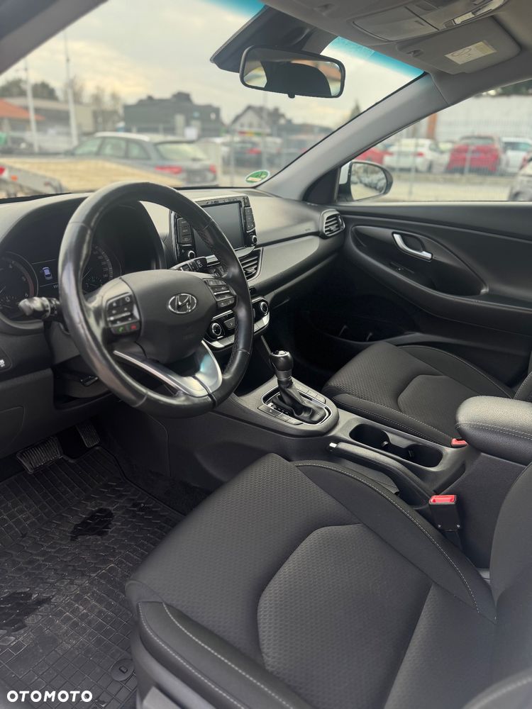 Hyundai i30 1.6 CRDI DCT Select - 13