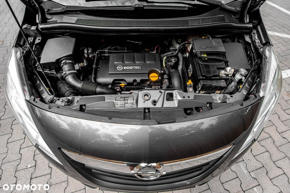 Opel Meriva 1.4 T Cosmo - 40