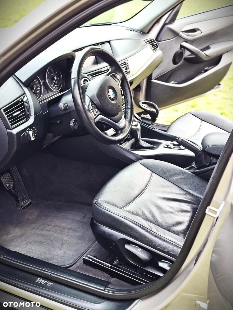 BMW X1 sDrive20d EfficientDynamics - 9