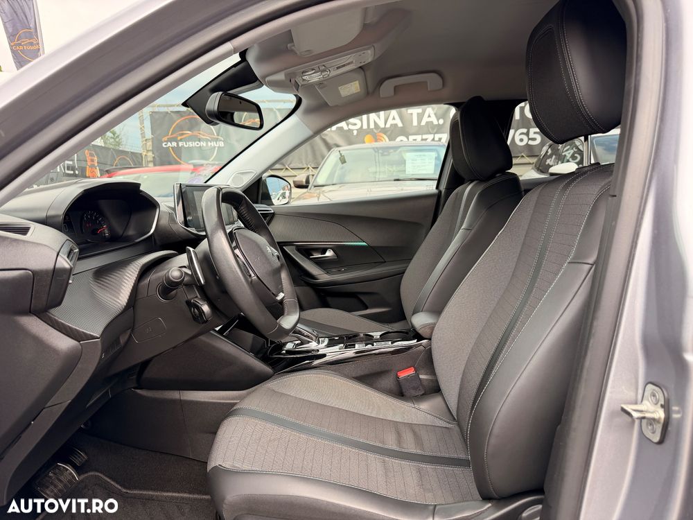 Peugeot 2008 PureTech 130 EAT8 Allure Pack - 9