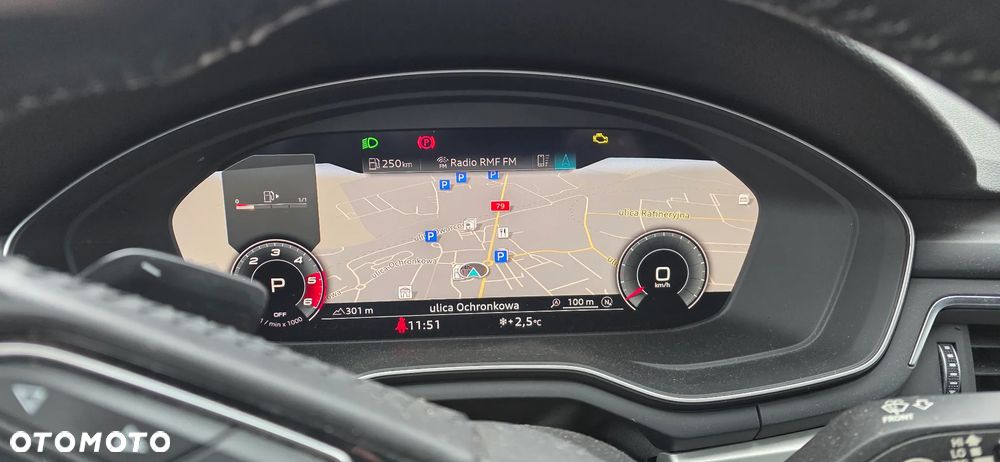 Audi A4 Avant 35 TDI S tronic - 19