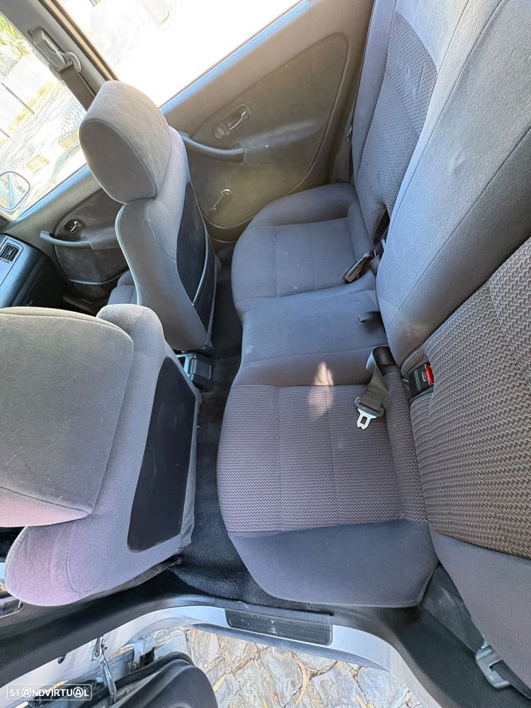 Honda Civic 1.4i S TA - 19