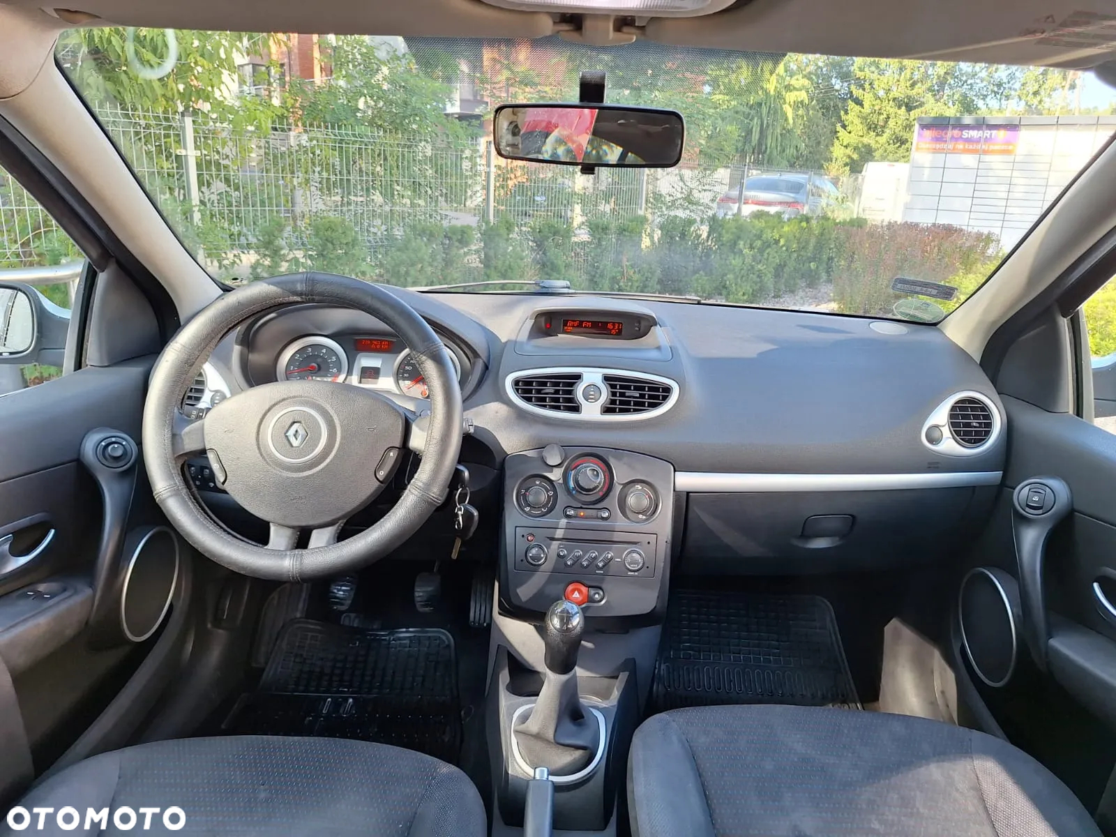 Renault Clio 1.6 16V Dynamique - 21