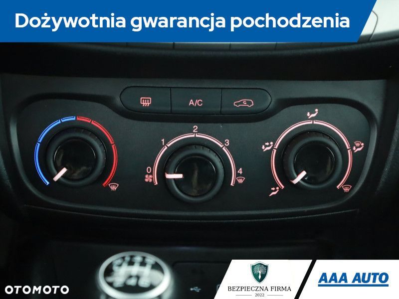 Fiat Tipo - 12