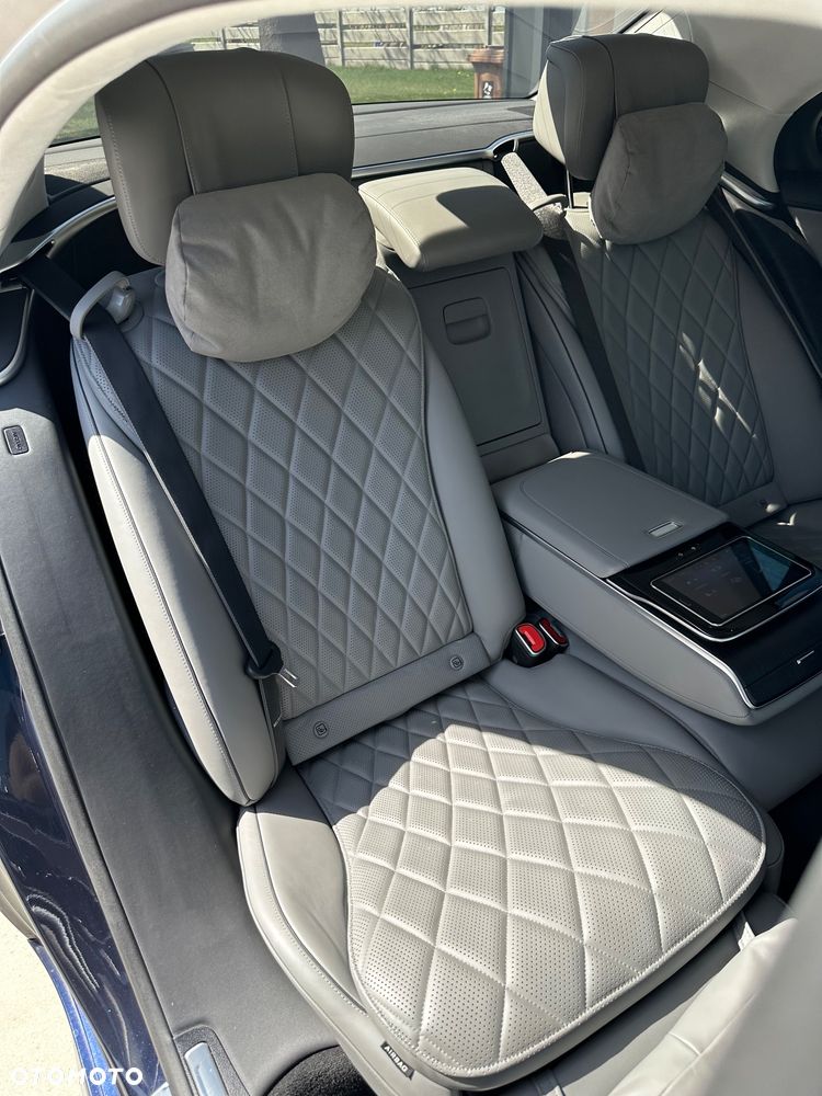 Mercedes-Benz Klasa S 400 d 4-Matic L 9G-TRONIC - 12