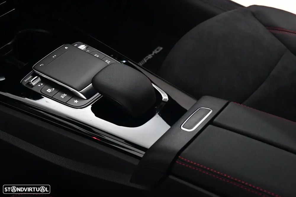 Mercedes-Benz CLA 180 d Shooting Brake AMG Line Aut. - 15