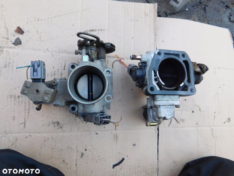 Mazda MPV 626 99-02 2.0 16V Przepustnica krokowy - 2