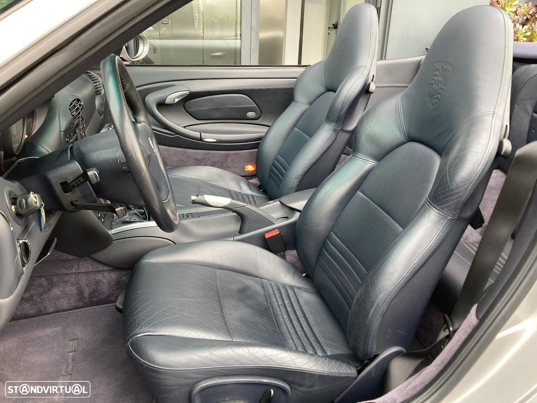 Porsche 911 (996) - 26