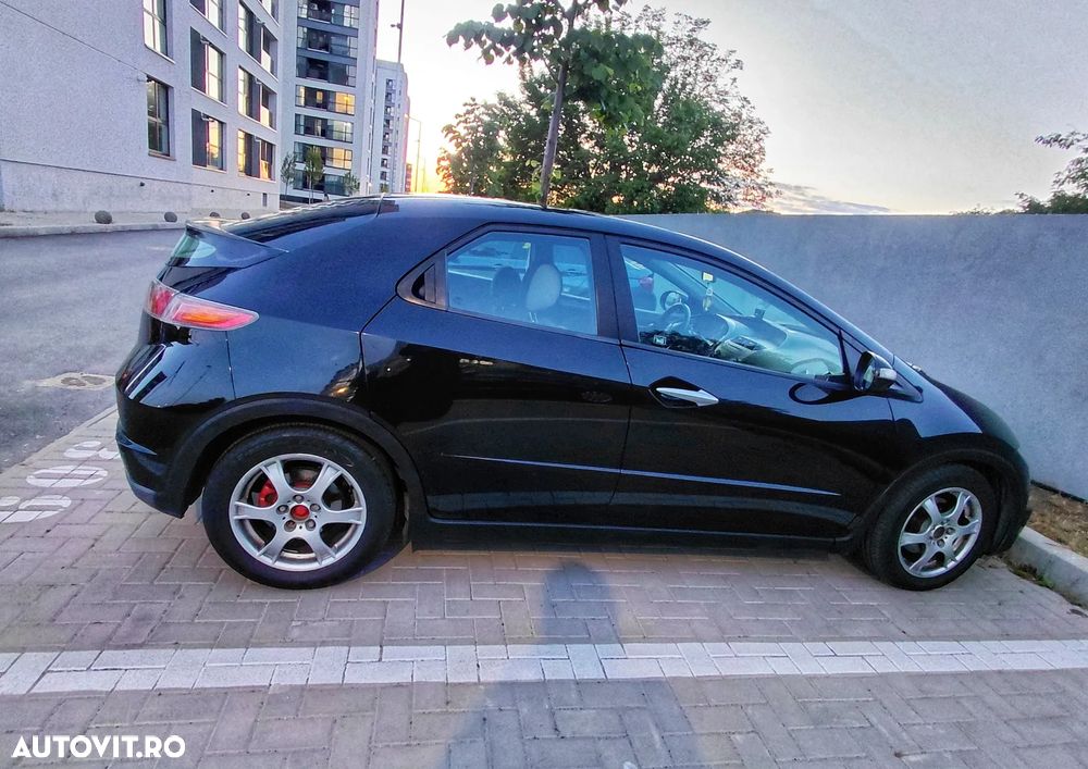 Honda Civic 2.2i-CTDi Comfort - 6