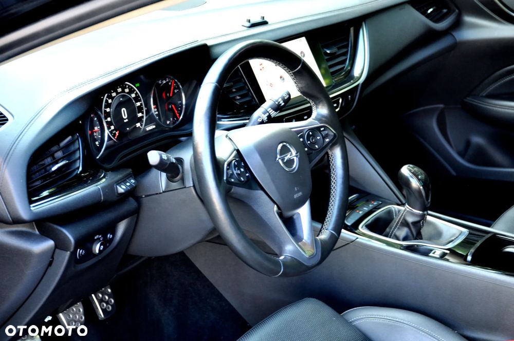 Opel Insignia 1.5 Direct InjectionTurbo Business Edition - 24