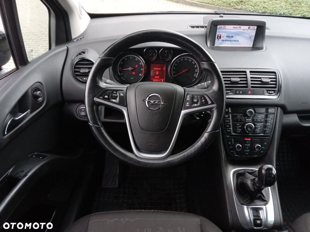 Opel Meriva - 12