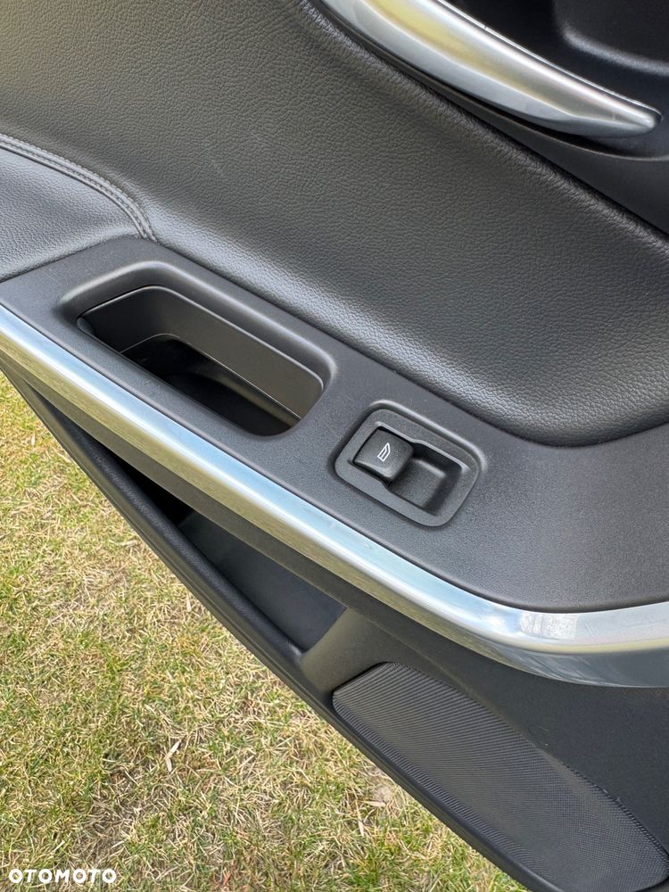 Volvo S60 T5 Geartronic - 33