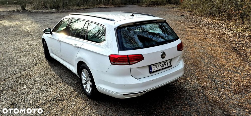 Volkswagen Passat - 3