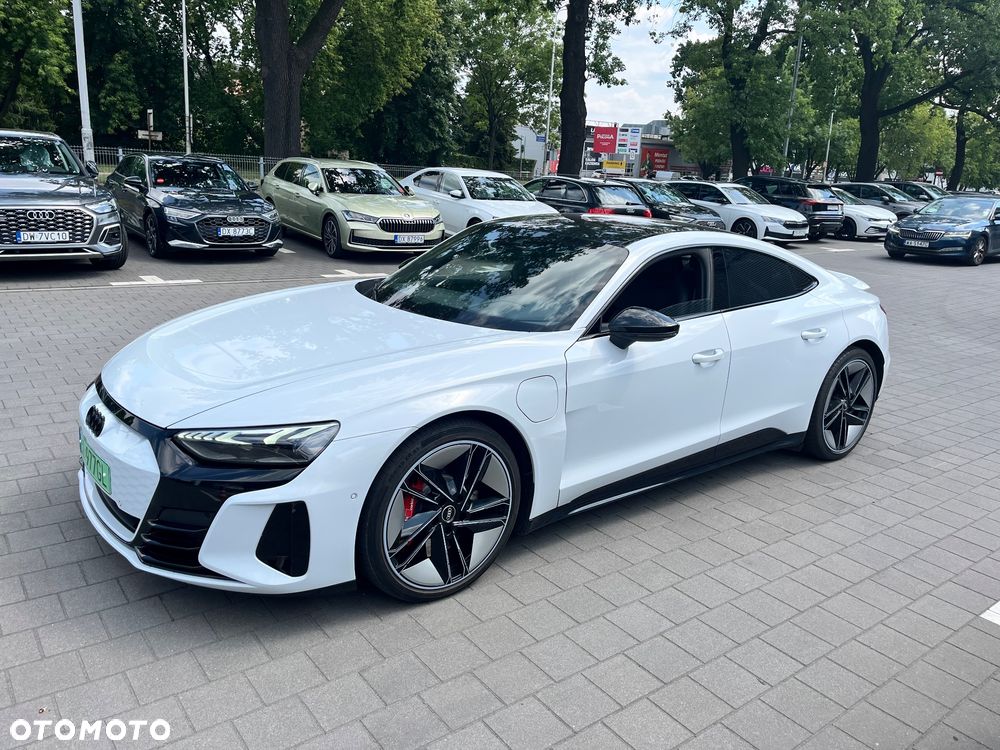 Audi e-tron S Quattro - 11