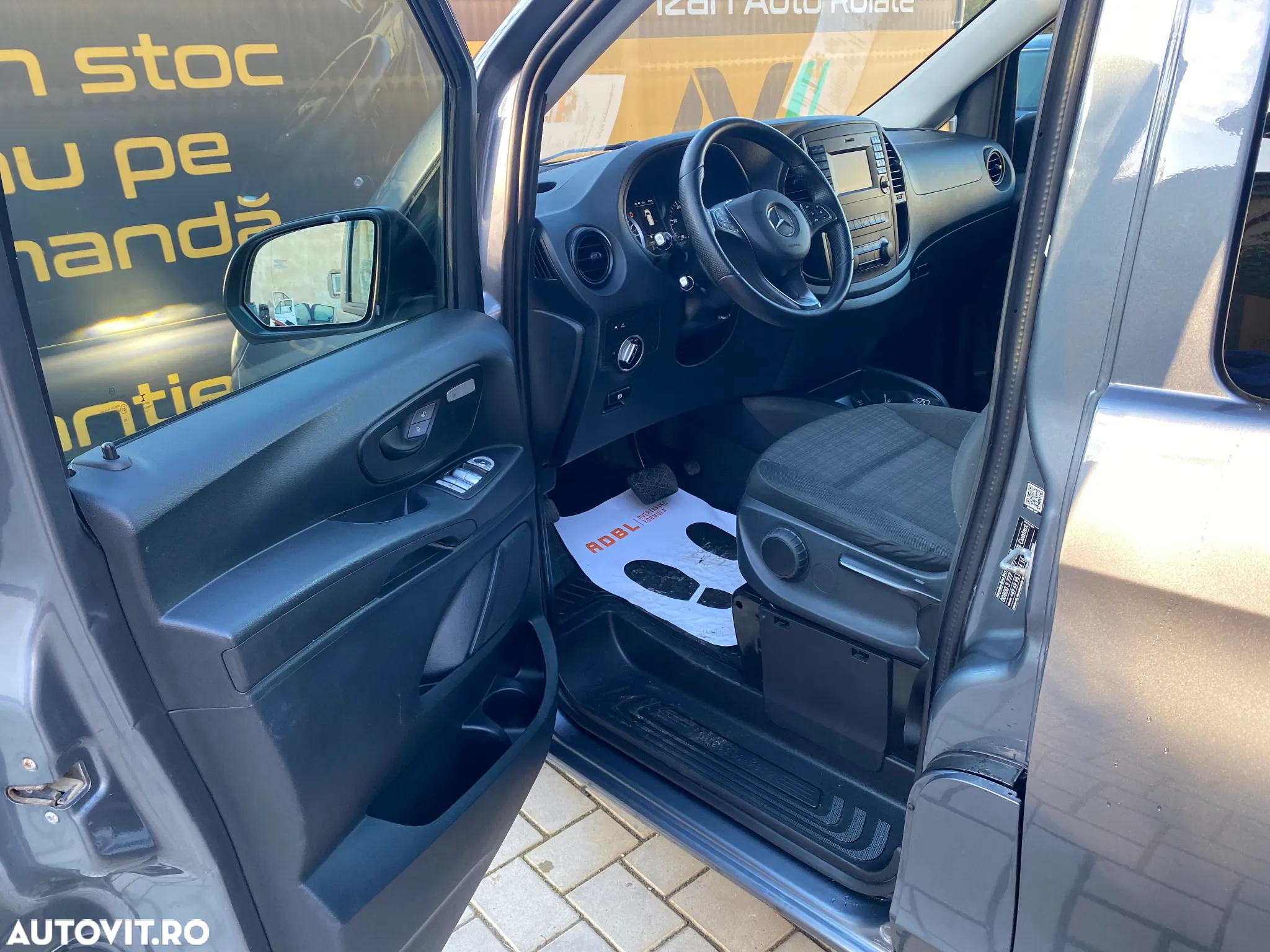 Mercedes-Benz Vito - 11