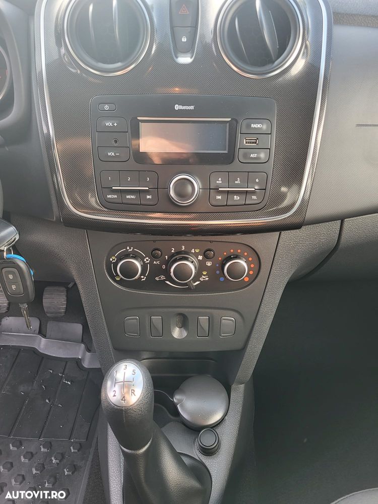 Dacia Logan 1.5 Blue dCi Laureate - 9