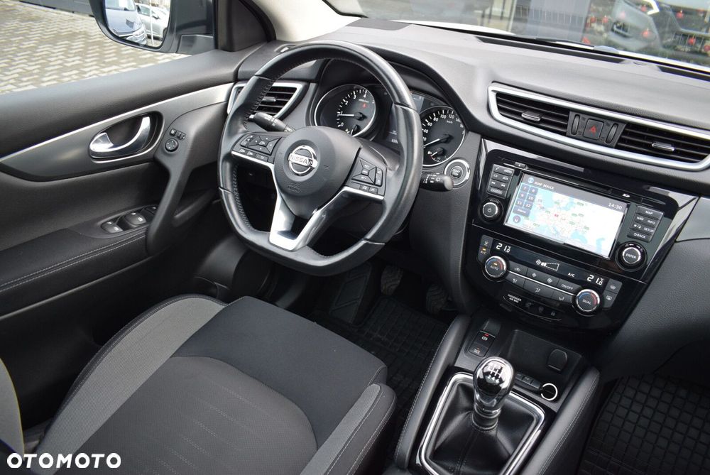 Nissan Qashqai 1.2 DIG-T N-Connecta - 15