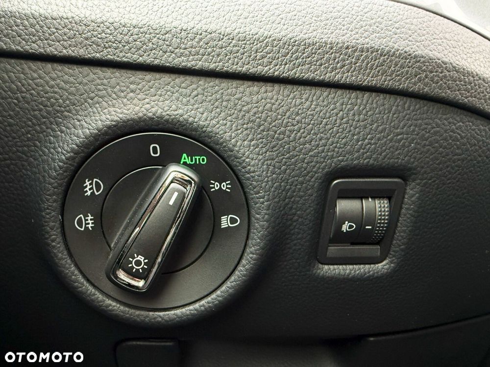 Skoda Superb 1.8 TSI Ambition - 14