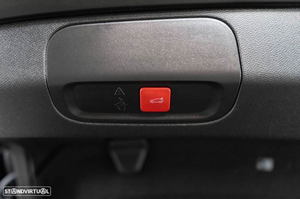 Peugeot 408 1.6 Hybrid GT e-EAT8 - 16