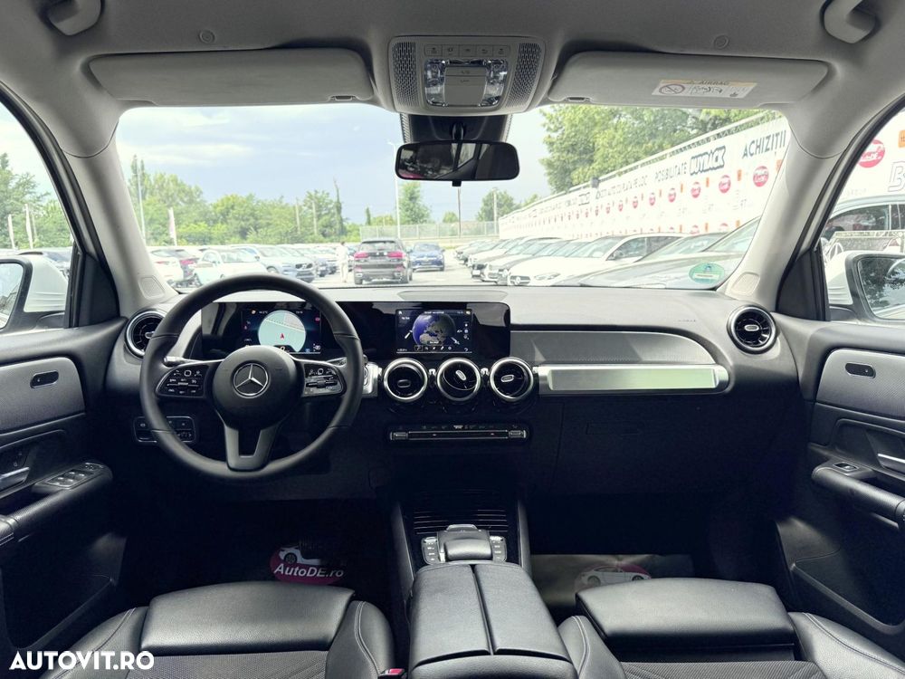 Mercedes-Benz GLB - 9