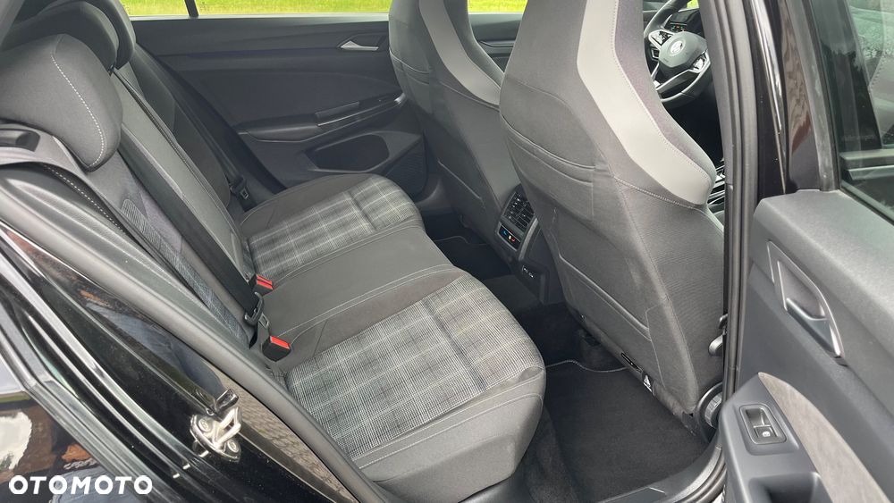 Volkswagen Golf 2.0 TDI GTD DSG - 19
