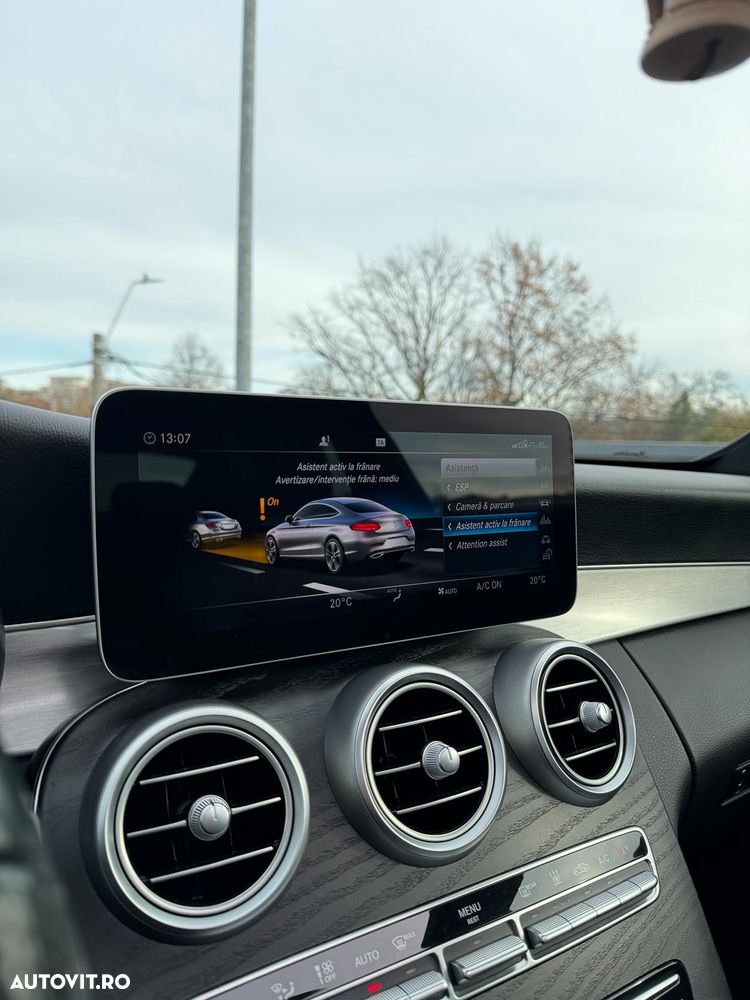 Mercedes-Benz C 300 Coupe 9G-TRONIC - 12