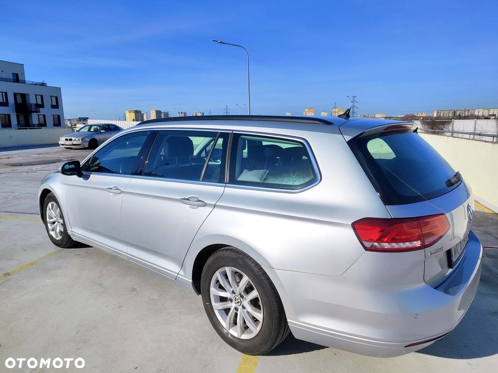 Volkswagen Passat Variant 2.0 TDI (BlueMotion Technology) Comfortline - 2