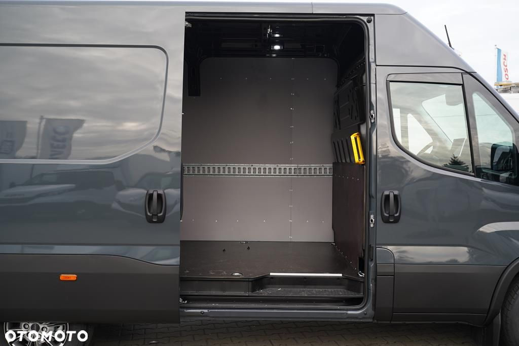Iveco Daily - 22